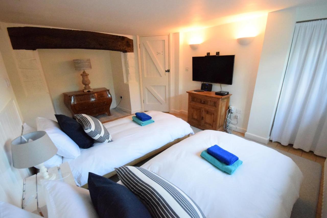 Greystone Cottage - Sea Views, Short Stroll To A Beautiful Sandy Beach Brook  Buitenkant foto